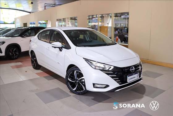 NISSAN VERSA 1.6 16V FLEX EXCLUSIVE XTRONIC NISSAN VERSA 1.6 16V FLEX EXCLUSIVE XTRONIC